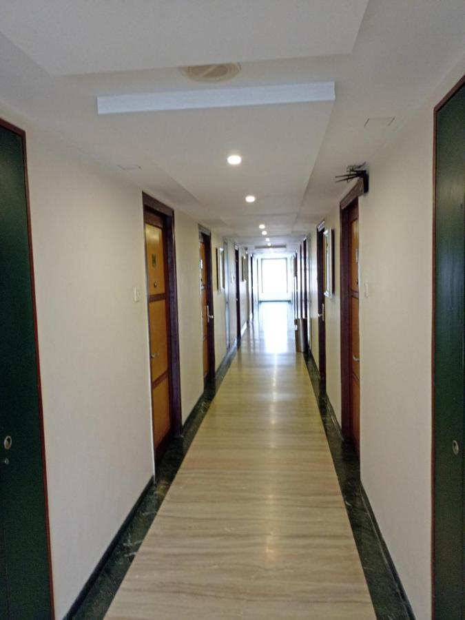 Hotel Dr Rajkumar International Bangalore Exteriör bild